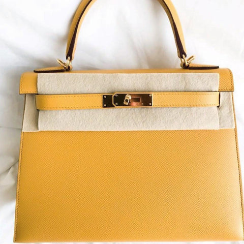 Kelly 28 Sellier Jaune Ambre Epsom