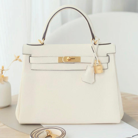 Kelly 28 Nata Clemence