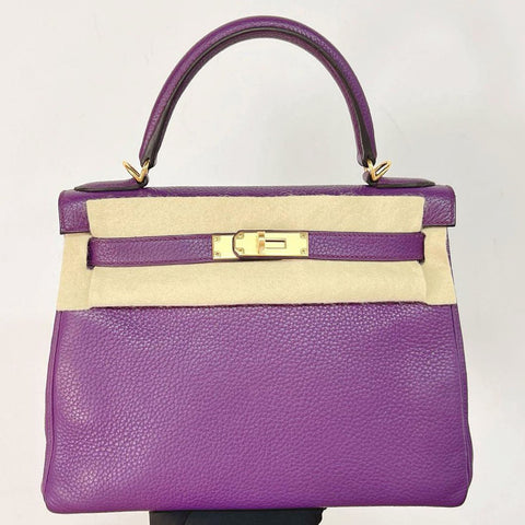 Kelly 28 Ultraviolet Clemence