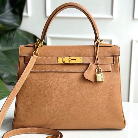 Kelly 28 Gold Epsom