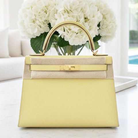 Kelly 28 Sellier Jaune Poussin Epsom