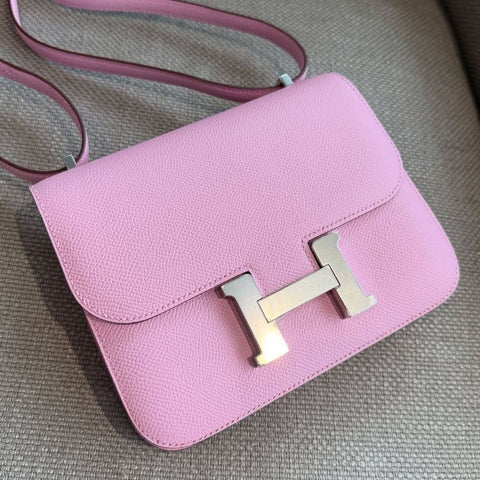 Constance 18 Mauve Sylvestre Epsom