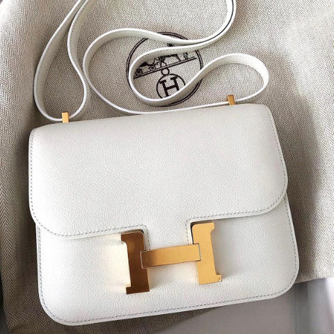 Constance 18 White Evercolor