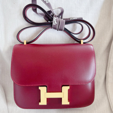 Constance 18 Rouge H Sombrero