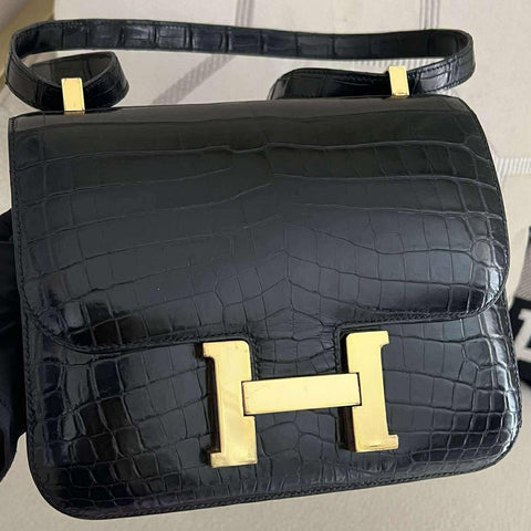 Constance 24 Black Shiny Croc
