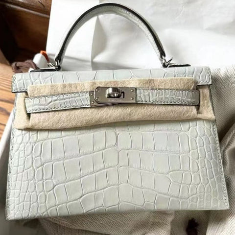 Kelly Mini Gris Neve Matte Alligator