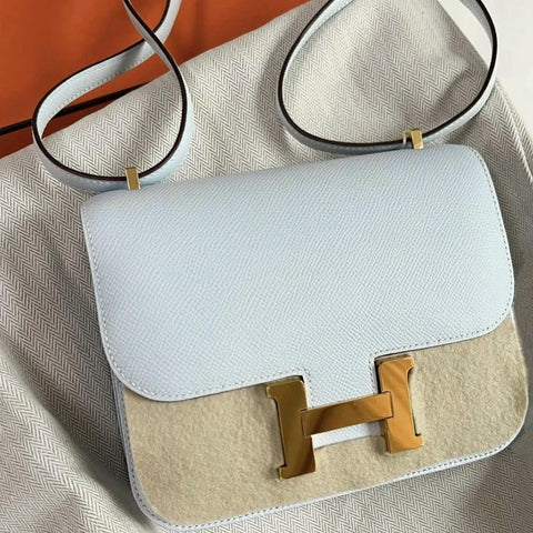 Constance 18 Blue Brume Epsom