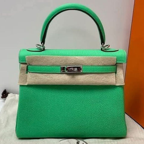 Kelly 25 Vert Comics Togo