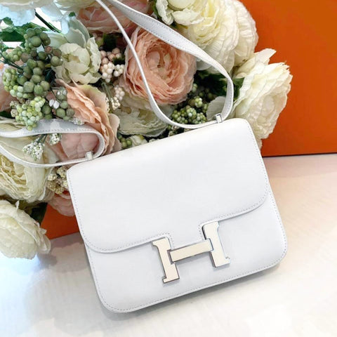 Constance 18 White Evercolor Enamel Buckle