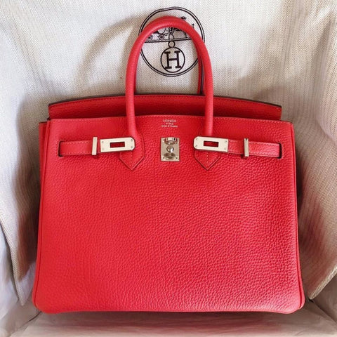 B25 Rouge Pivoine Togo